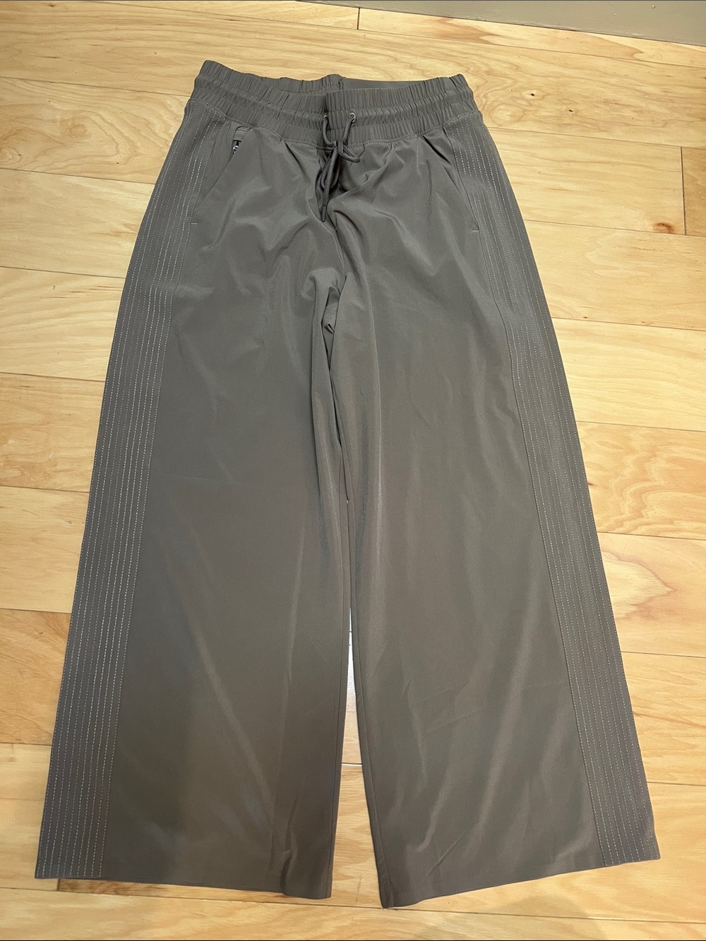 Athleta Cropped Wide-Leg Drawstring Pants - light brown